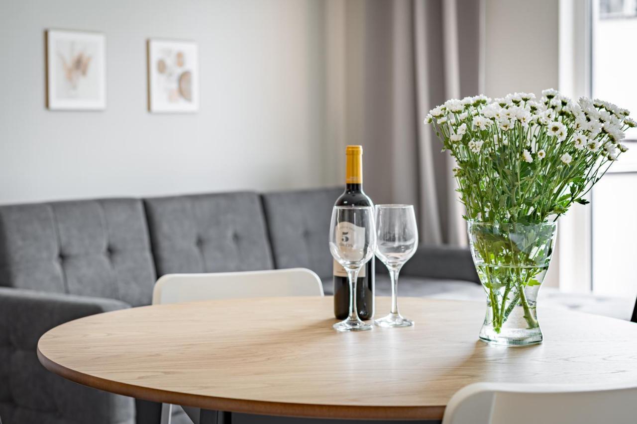 Apartamenty K2 Lubicka 7 Torun Bagian luar foto